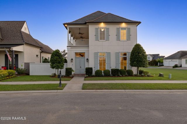 107 Everett Ridge, Lafayette, LA 70508