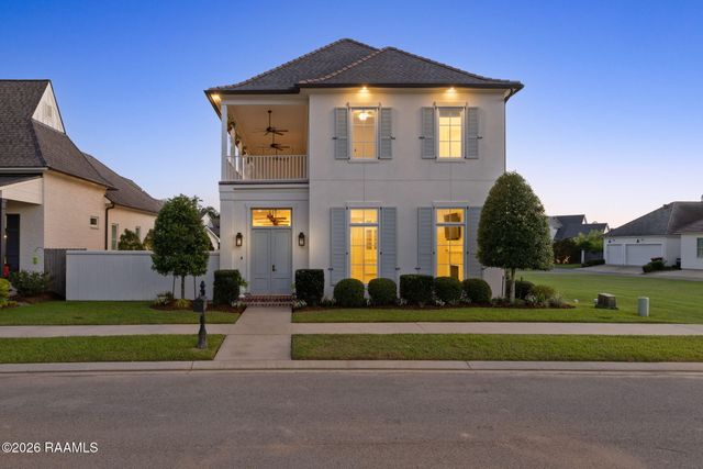 107 Everett Ridge, Lafayette, LA 70508