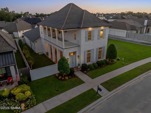 107 Everett Ridge, Lafayette, LA 70508