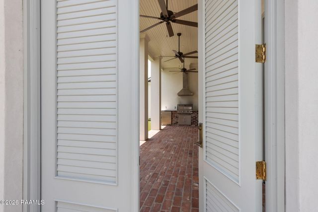 107 Everett Ridge, Lafayette, LA 70508