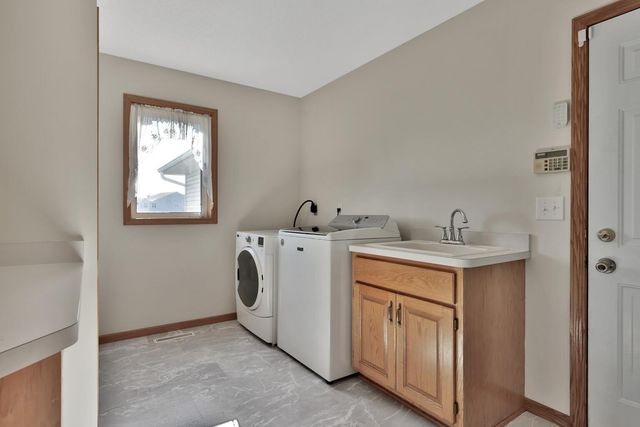 19710 Hunters Ridge, Corcoran, MN 55374