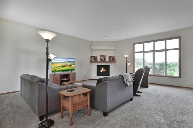 19710 Hunters Ridge, Corcoran, MN 55374
