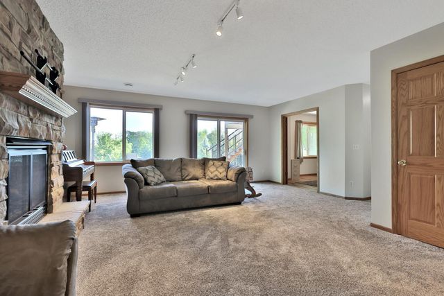 19710 Hunters Ridge, Corcoran, MN 55374