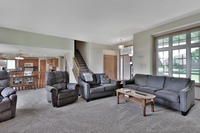 19710 Hunters Ridge, Corcoran, MN 55374