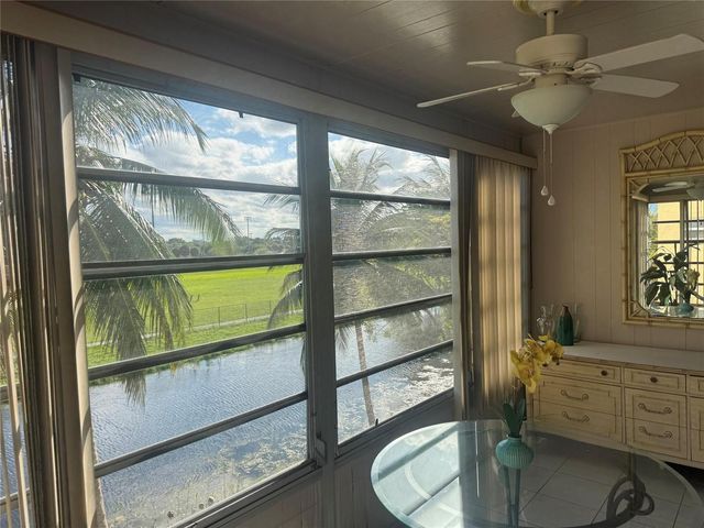 3940 NW 42 Avenue 315, Lauderdale Lakes, FL 33319