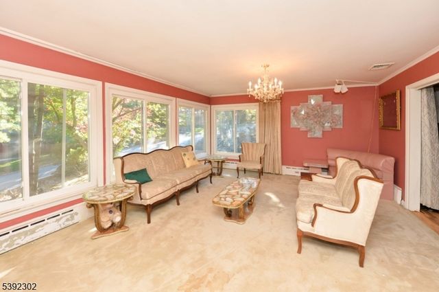 27 Edgemont Rd, West Orange Twp., NJ 07052