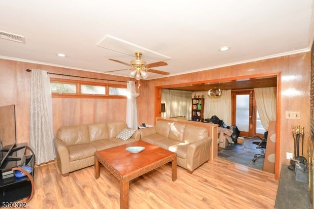 27 Edgemont Rd, West Orange Twp., NJ 07052