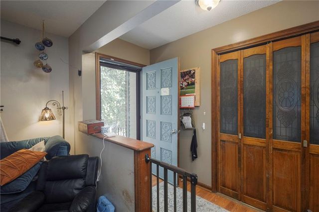 22 Locust Lane, Warrensburg, MO 64093