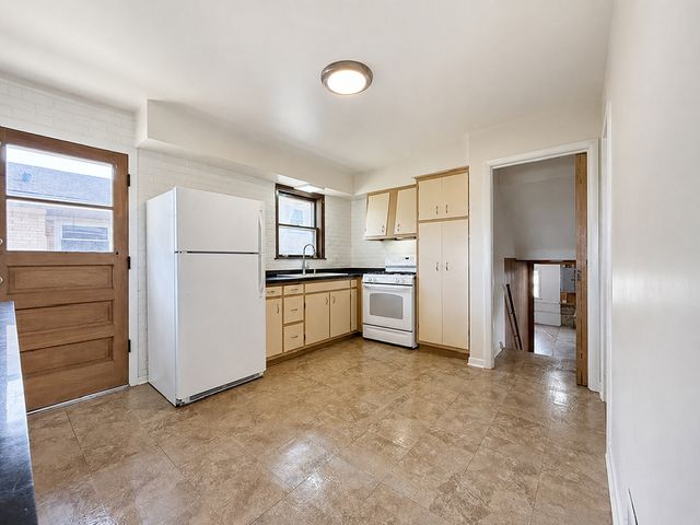 1638 Forest Road, La Grange Park, IL 60526