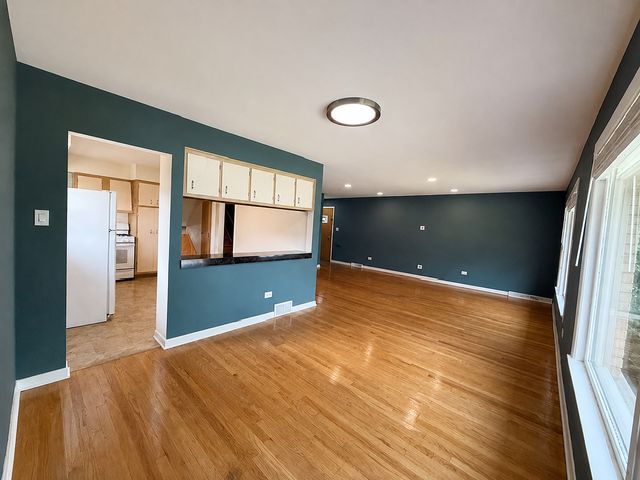 1638 Forest Road, La Grange Park, IL 60526
