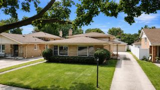 1638 Forest Road, La Grange Park, IL 60526