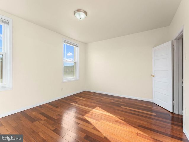 1521 W SHUNK ST, Philadelphia, PA 19145