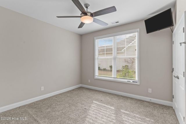 7342 Oakland Country Court, Winnabow, NC 28479