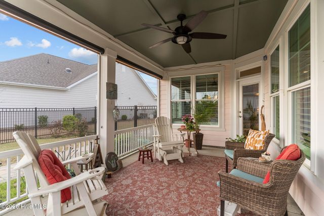 7342 Oakland Country Court, Winnabow, NC 28479