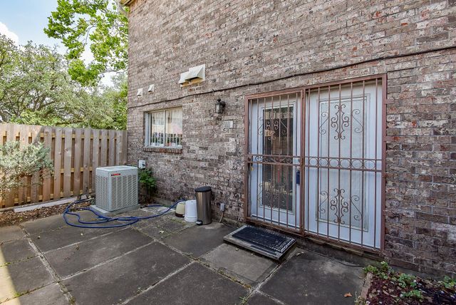 10488 Hammerly Boulevard 81, Houston, TX 77043
