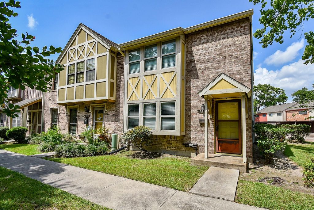 10488 Hammerly Boulevard 81, Houston, TX 77043
