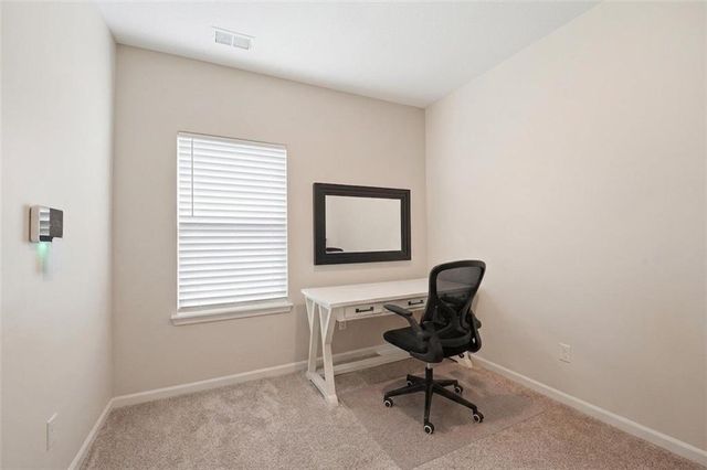 409 NE Ash Street, Oak Grove, MO 64075