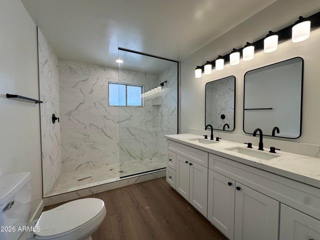 3020 E YALE Street, Phoenix, AZ 85008