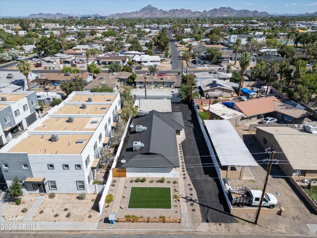 3020 E YALE Street, Phoenix, AZ 85008