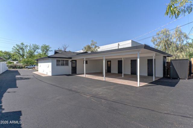 3020 E YALE Street, Phoenix, AZ 85008