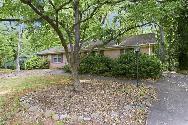 606 Leawood Drive, Greensboro, NC 27410