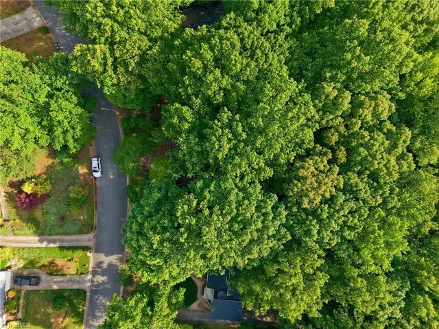 606 Leawood Drive, Greensboro, NC 27410