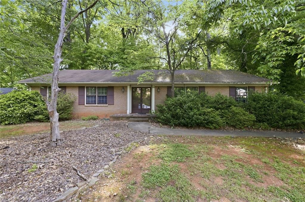 606 Leawood Drive, Greensboro, NC 27410