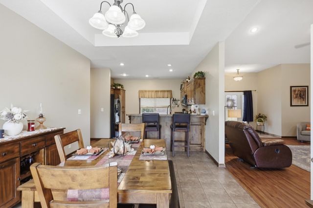 9648 County Drive 191, Carthage, MO 64836