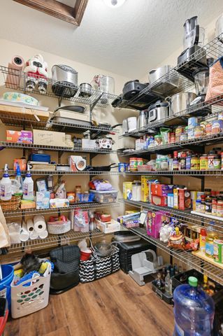 9648 County Drive 191, Carthage, MO 64836