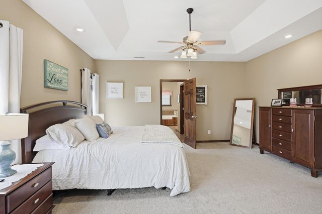 9648 County Drive 191, Carthage, MO 64836