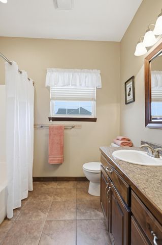 9648 County Drive 191, Carthage, MO 64836