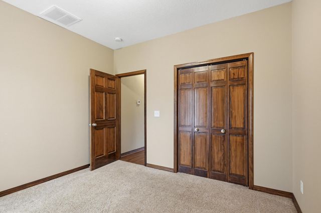 9648 County Drive 191, Carthage, MO 64836