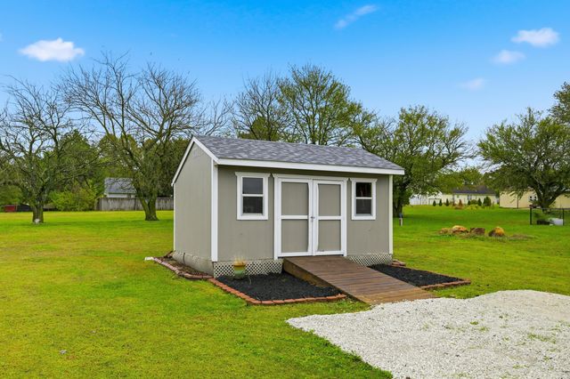 9648 County Drive 191, Carthage, MO 64836