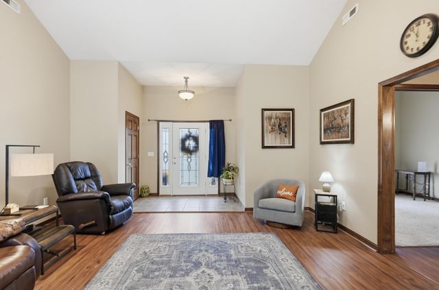 9648 County Drive 191, Carthage, MO 64836