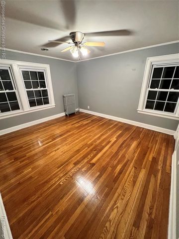 578 Neff Road, Grosse Pointe, MI 48230