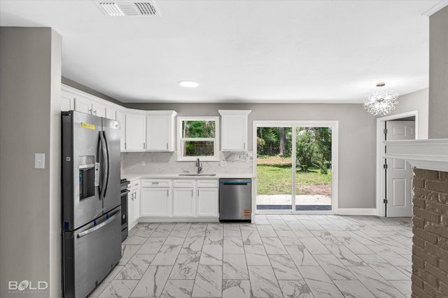 8932 Torento Lane, Shreveport, LA 71118