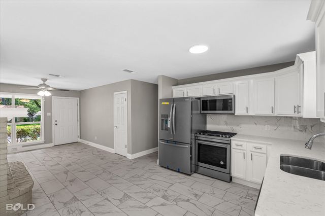8932 Torento Lane, Shreveport, LA 71118
