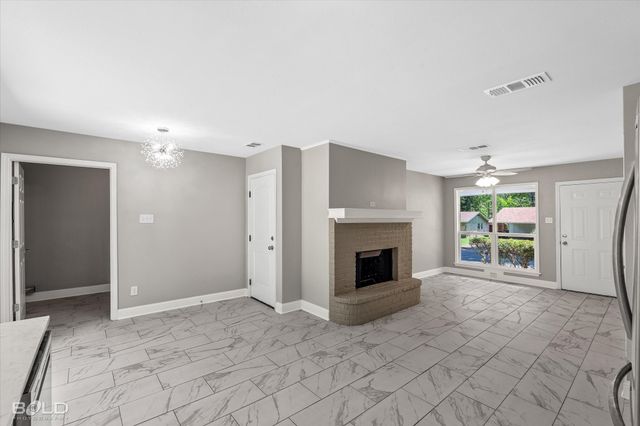 8932 Torento Lane, Shreveport, LA 71118