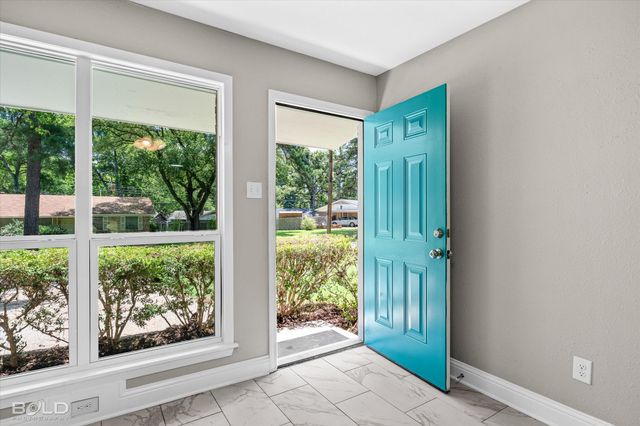 8932 Torento Lane, Shreveport, LA 71118