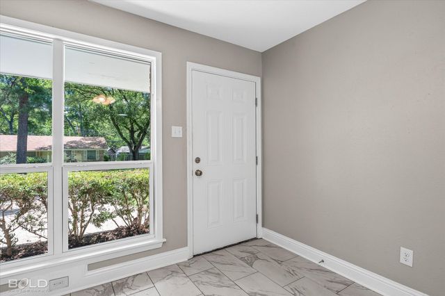 8932 Torento Lane, Shreveport, LA 71118