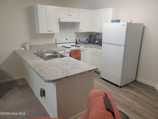 187 Shamrock Drive SW, Sunset Beach, NC 28468