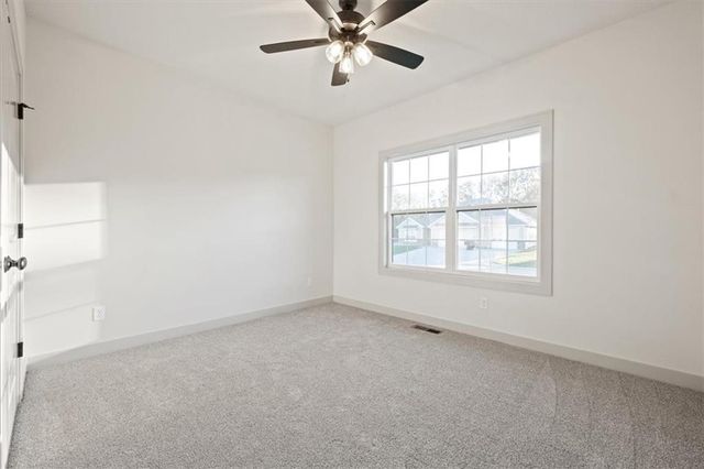 11717 E 231st Street, Peculiar, MO 64078