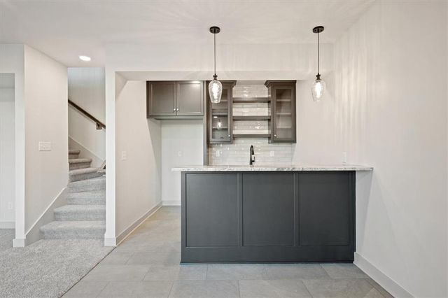 11717 E 231st Street, Peculiar, MO 64078