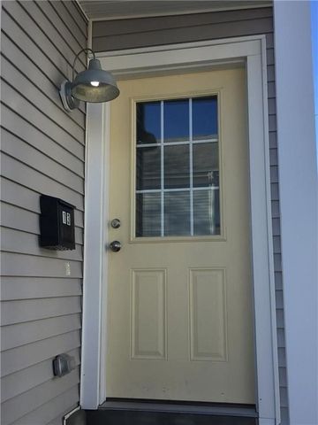 13 Lucas Avenue, Newport, RI 02840