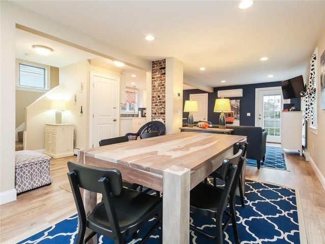 13 Lucas Avenue, Newport, RI 02840