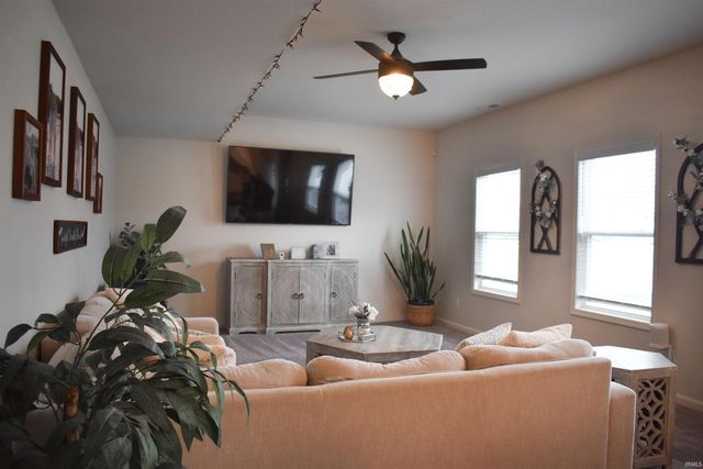 4854 Hammock Drive, Fort Wayne, IN 46818