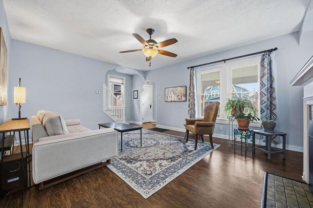 1201 Oakwood Avenue, Columbus, OH 43206