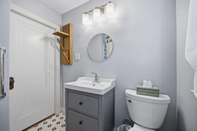 1201 Oakwood Avenue, Columbus, OH 43206