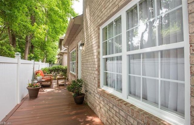 1032 Horton PL, Virginia Beach, VA 23454
