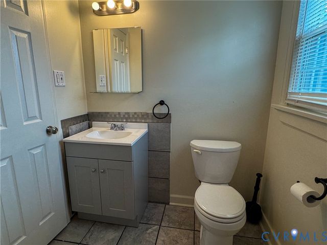 1809 Geffert Dr, Henrico, VA 23231